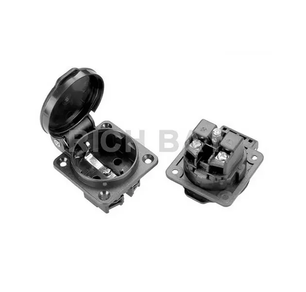 Schuko Outlet with Cover